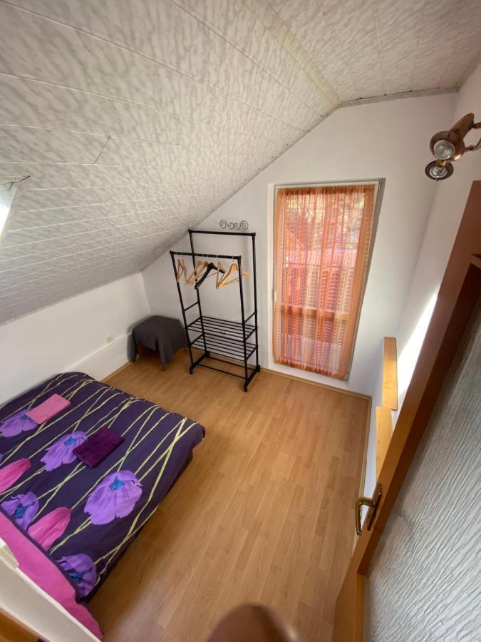 Privat Tilia Apartment Ivachnova Exterior photo